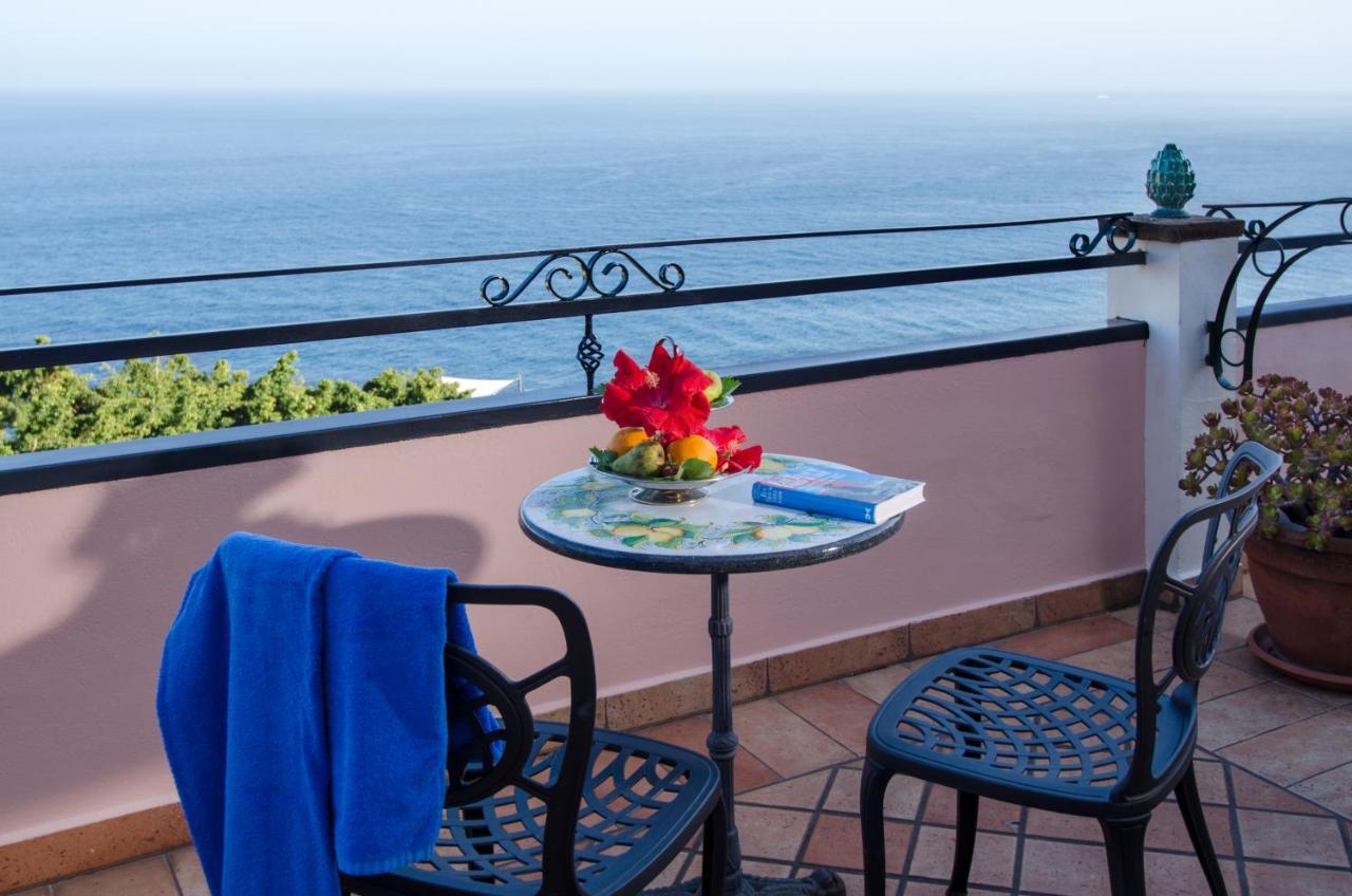 Hotel Baia Taormina & 4*