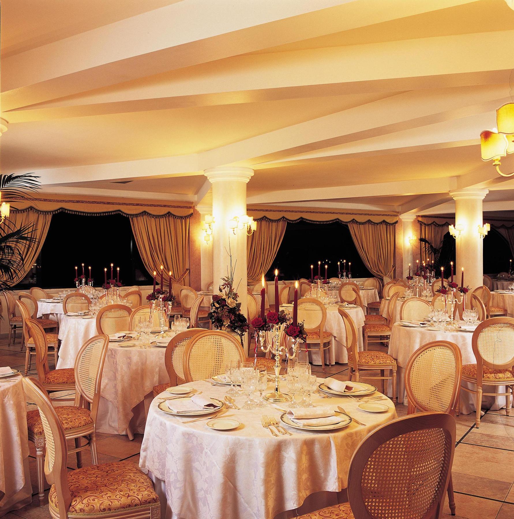 Baia Taormina & 4* Forza dʼAgro