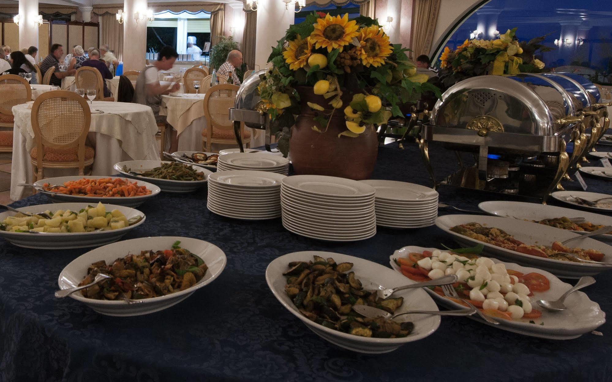 Hotel Baia Taormina & Forza d'Agro