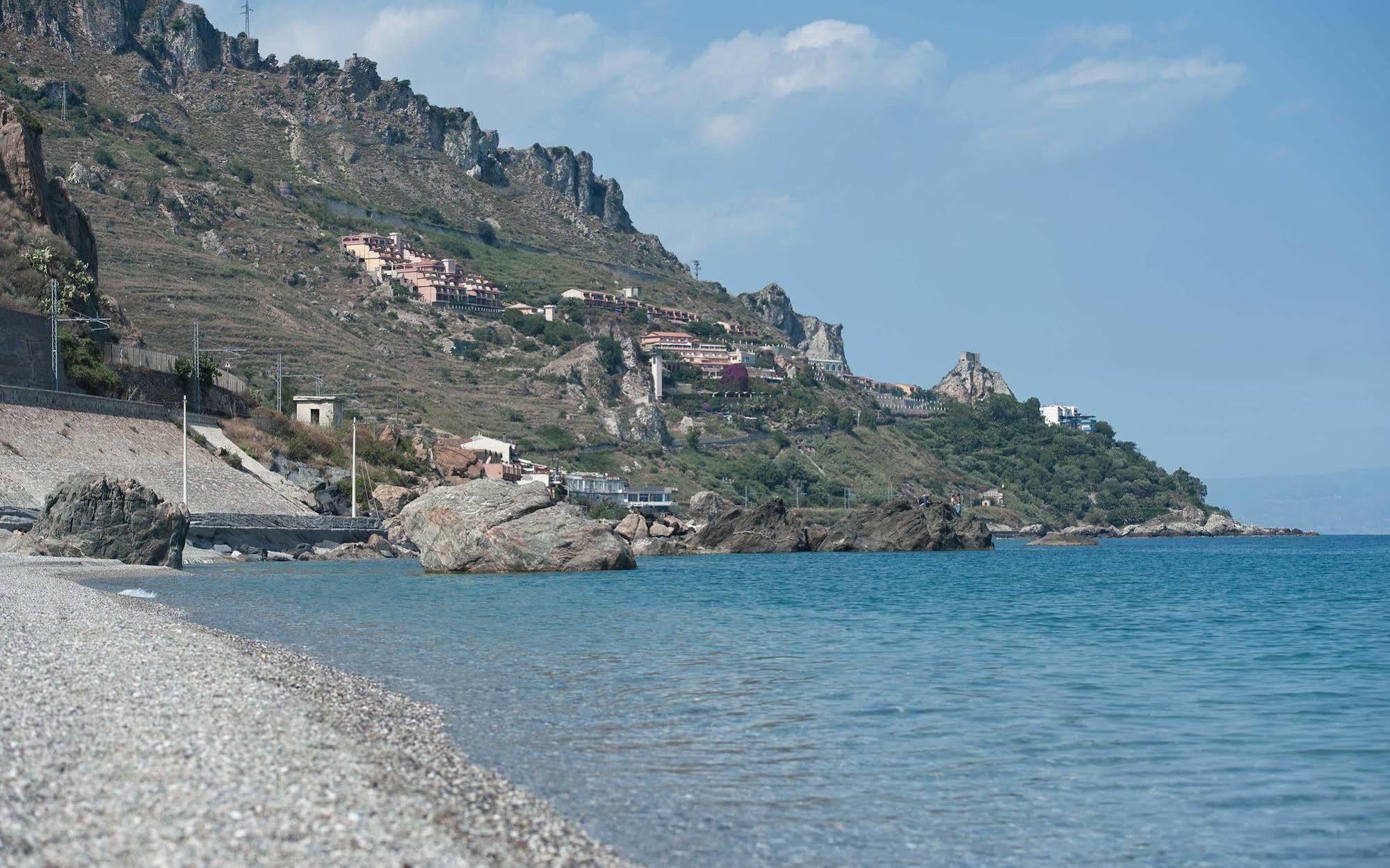 Baia Taormina & 4* Forza dʼAgro