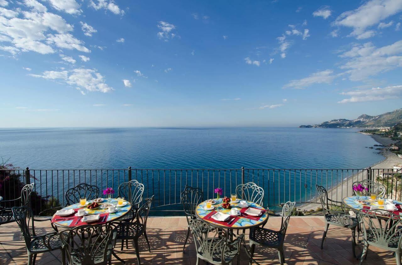 Baia Taormina & Forza dʼAgro