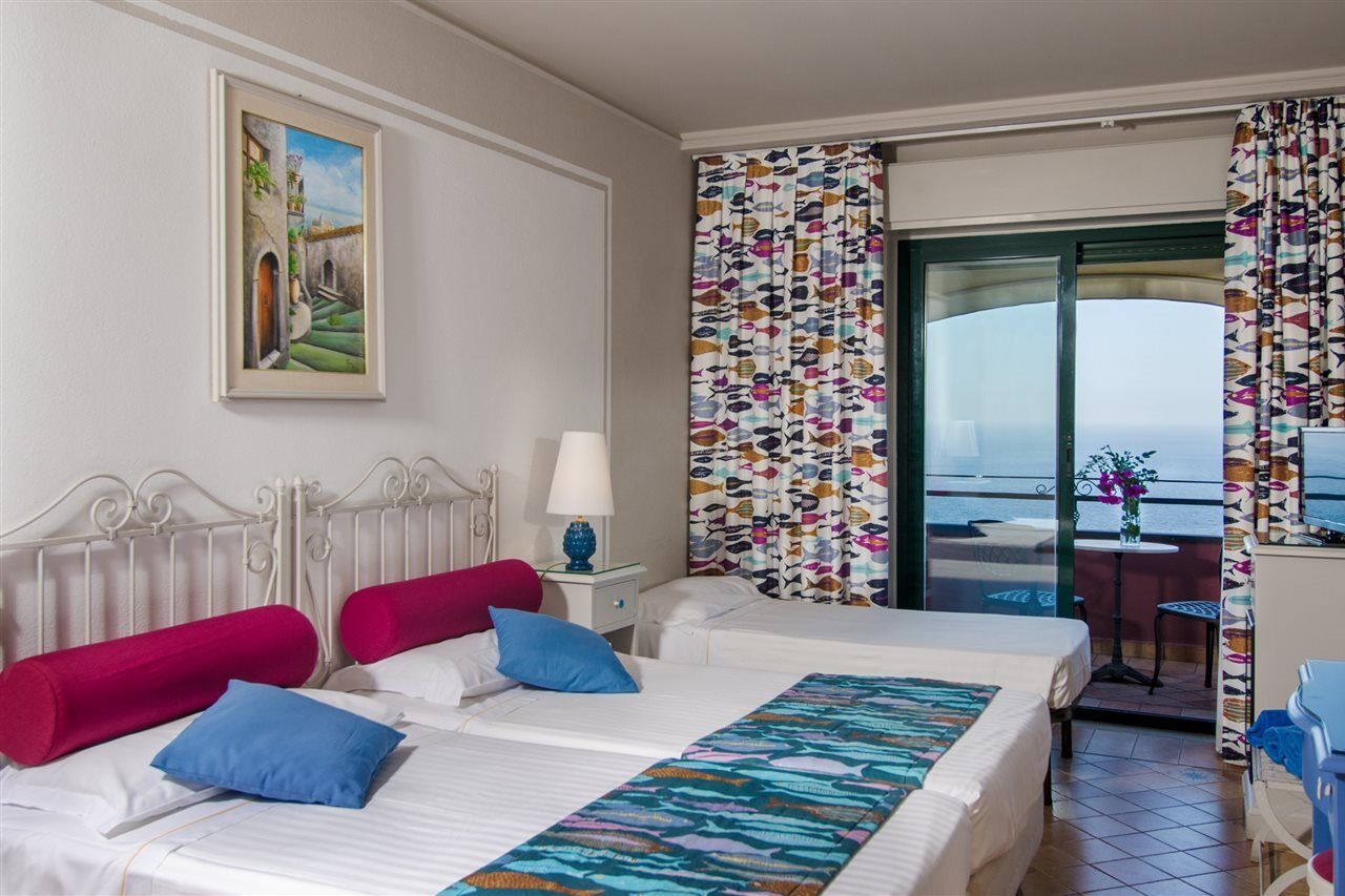Hotel Baia Taormina & Forza dʼAgro