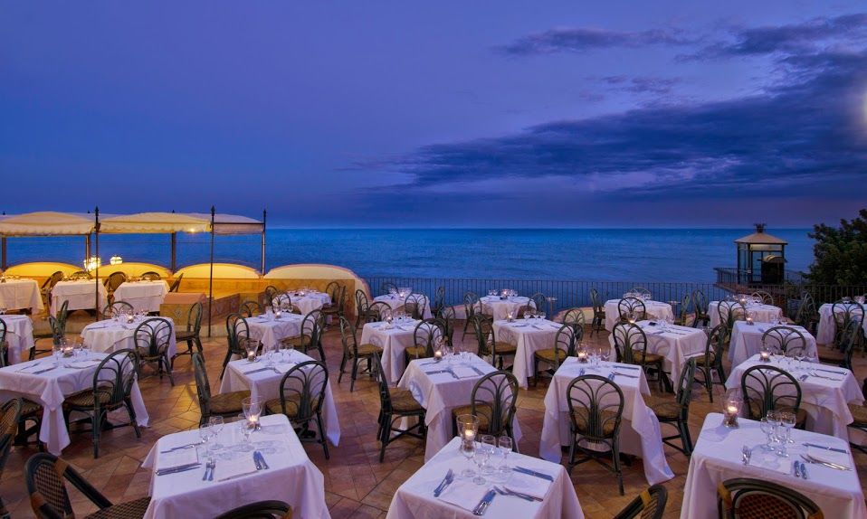 Baia Taormina & Hotel